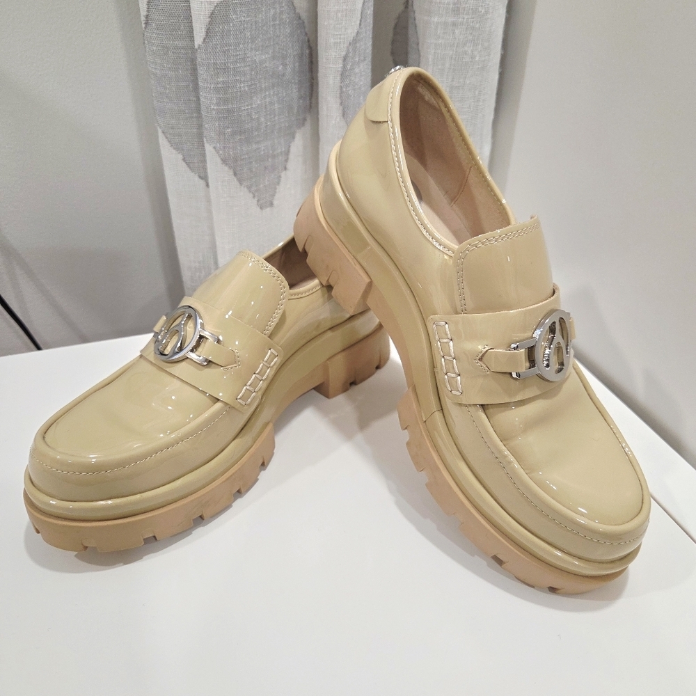 Chunky Loafers – Beige Patent – The Wishbone Collection by Brown – Size 8